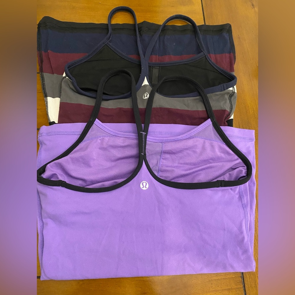 EUC, lululemon 3 tank bundle. Size 4. Built in sports bra.